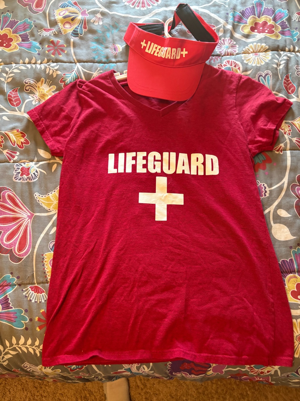 Lifeguard Graphic T‑Shirt and visor - Red Halloween costume